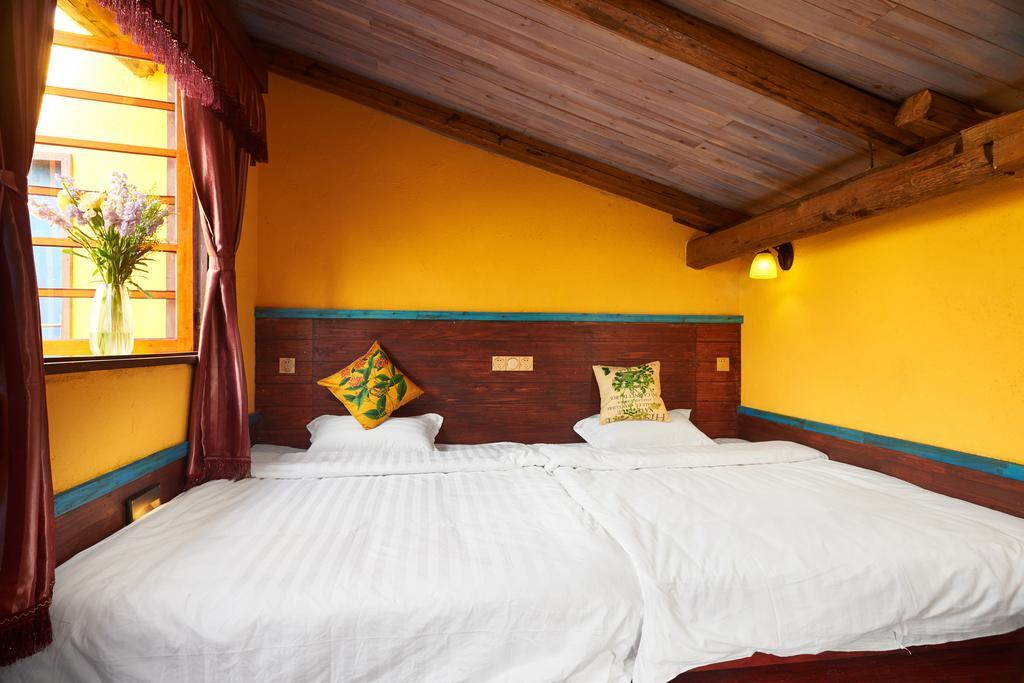 Jiumi Snow Mountain Original Art Hotel Shangri-La Luaran gambar