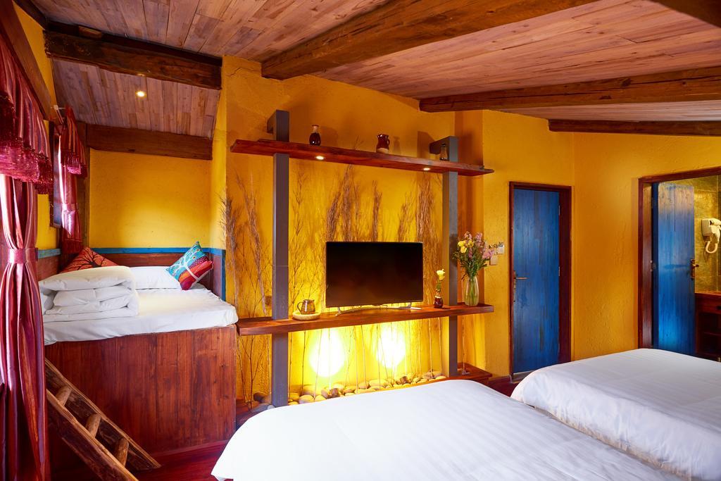 Jiumi Snow Mountain Original Art Hotel Shangri-La Luaran gambar