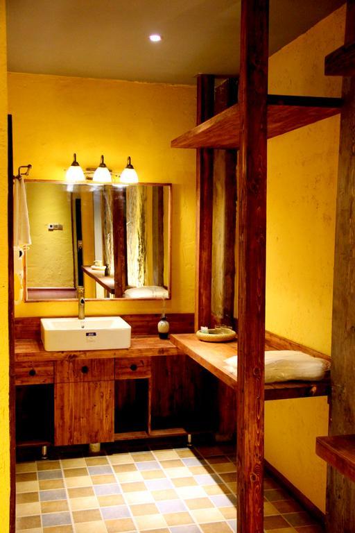 Jiumi Snow Mountain Original Art Hotel Shangri-La Luaran gambar